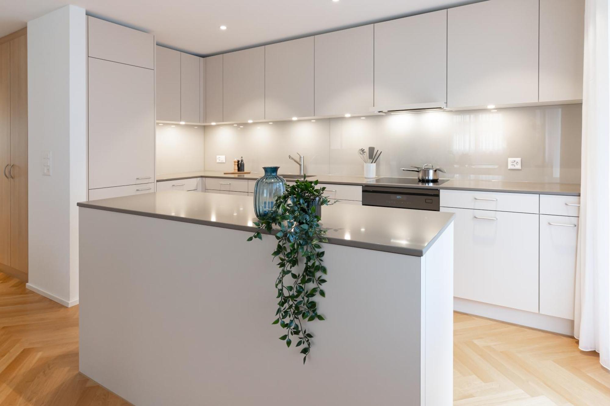 Serviced Apartment