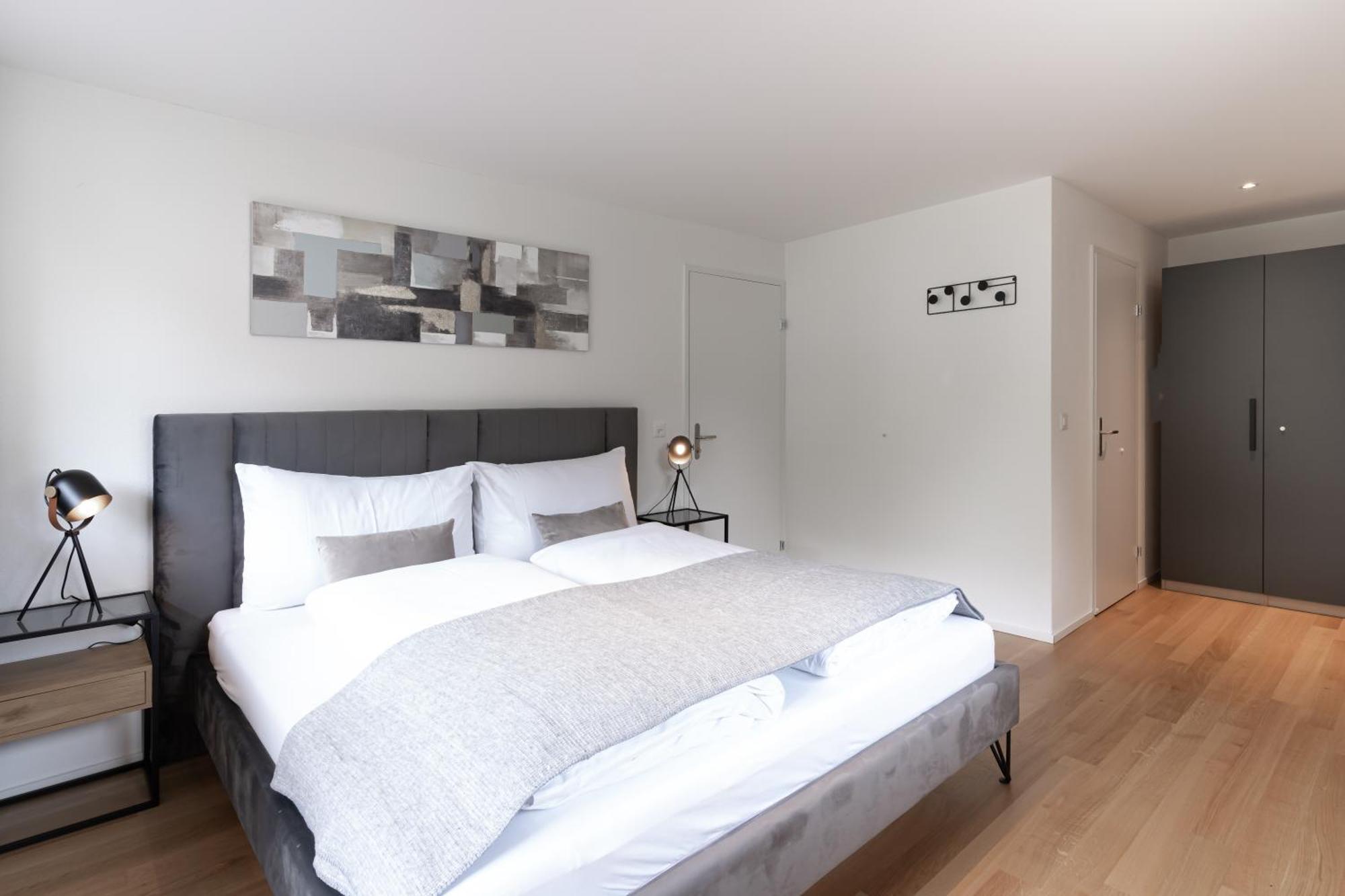 Apartment Serviced *